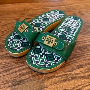 Tory Burch ‘Dixon’ sandals- excellent condition